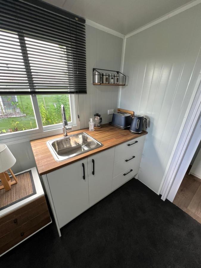 Raglan Seaview Cabin Exteriör bild
