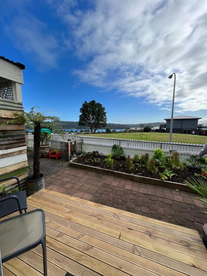 Raglan Seaview Cabin Exteriör bild