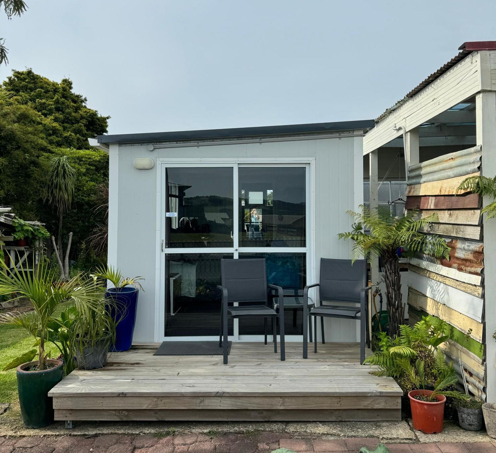 Raglan Seaview Cabin Exteriör bild
